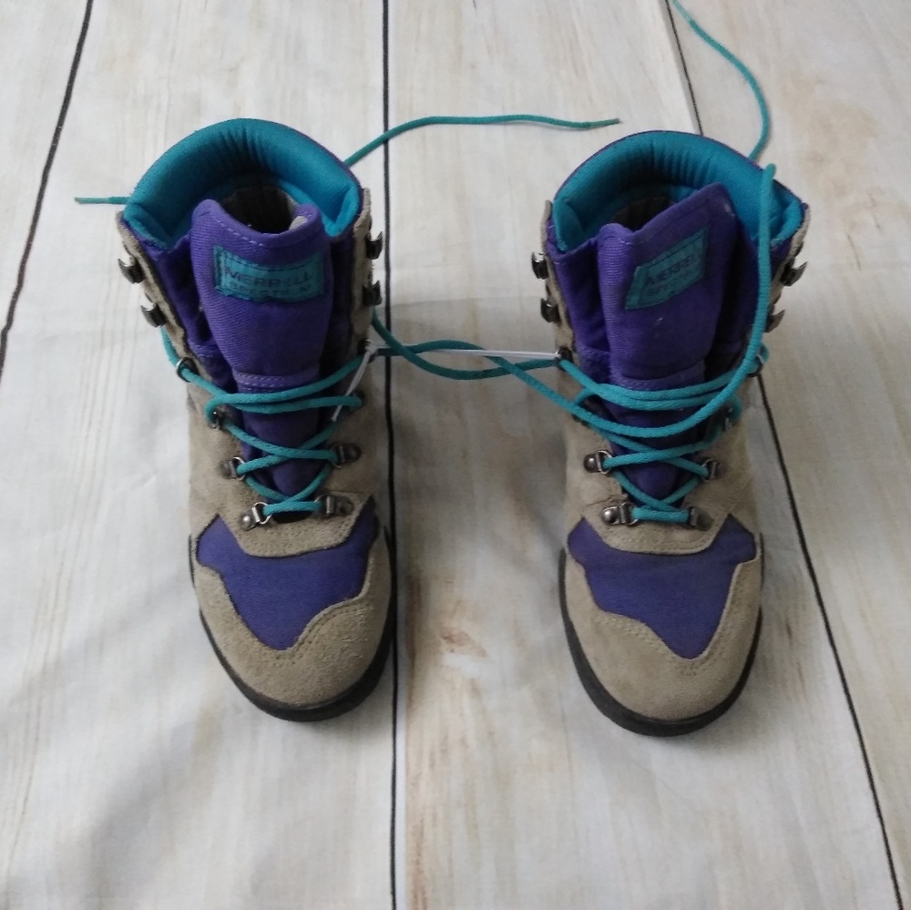 Merrell air cushion size 8 womens boots